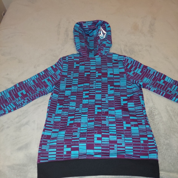 Volcom zipup - Picture 3 of 4